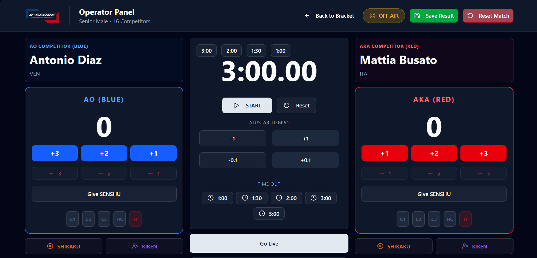 Panel de operador de kumite con control de puntos y tiempo en K-Score